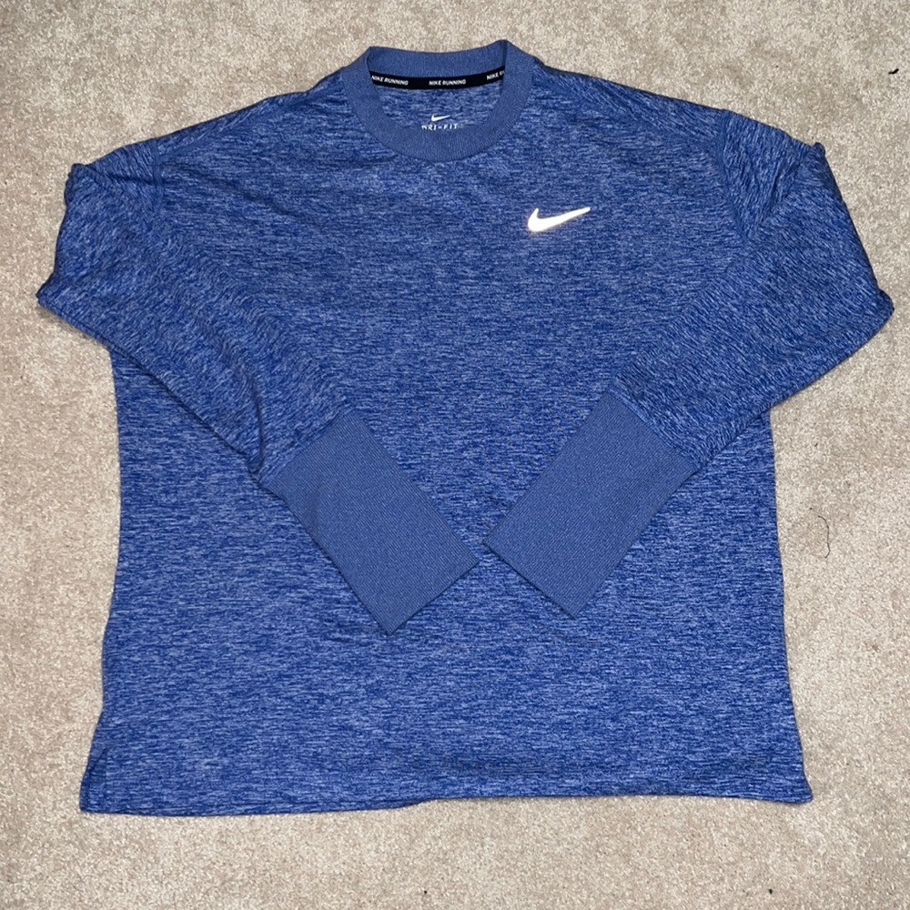 Nike Dri fit Long Sleeve t-shirt.